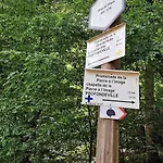 Oda ve Kahvaltı Escale D'hotes Au Coeur Du Vieux Entre Namur Et Dinant 4*