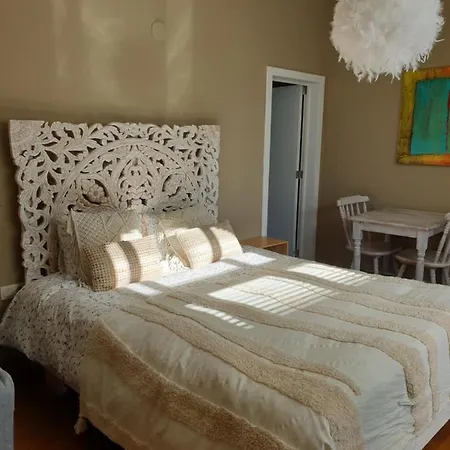 Escale D'hotes Au Coeur Du Vieux Entre Namur Et Dinant