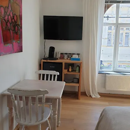 B&B Escale D'hotes Au Coeur Du Vieux Entre Namur Et Dinant