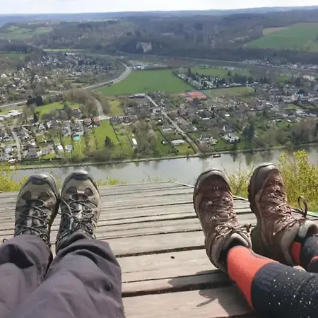 Escale D'hotes Au Coeur Du Vieux Entre Namur Et Dinant Nocleg ze śniadaniem