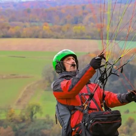 Escale D'hotes Au Coeur Du Vieux Entre Namur Et Dinant 4*