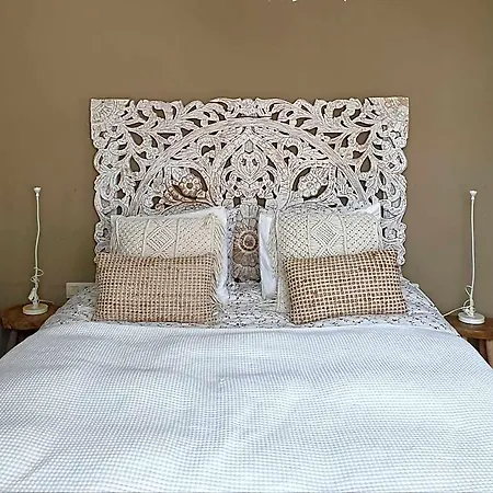 B&B Escale D'hotes Au Coeur Du Vieux Entre Namur Et Dinant, Pres De La Meuse 프로폰데빌
