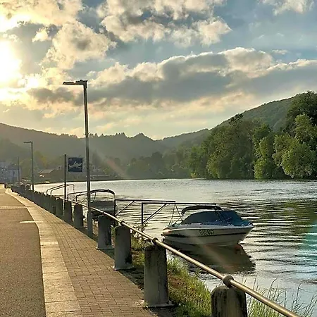 Escale D'hotes Au Coeur Du Vieux Entre Namur Et Dinant, Pres De La Meuse Profondeville