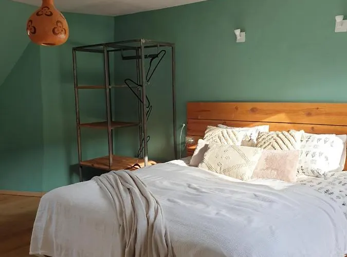 Nocleg ze śniadaniem Escale D'hotes Au Coeur Du Vieux Entre Namur Et Dinant 4*