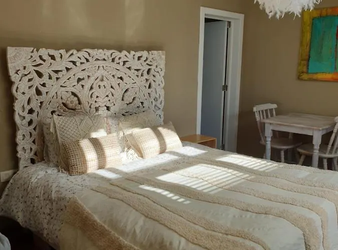 Escale D'hotes Au Coeur Du Vieux Entre Namur Et Dinant