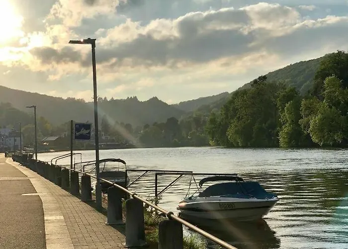 Escale D'hotes Au Coeur Du Vieux Entre Namur Et Dinant Nocleg ze śniadaniem Profondeville