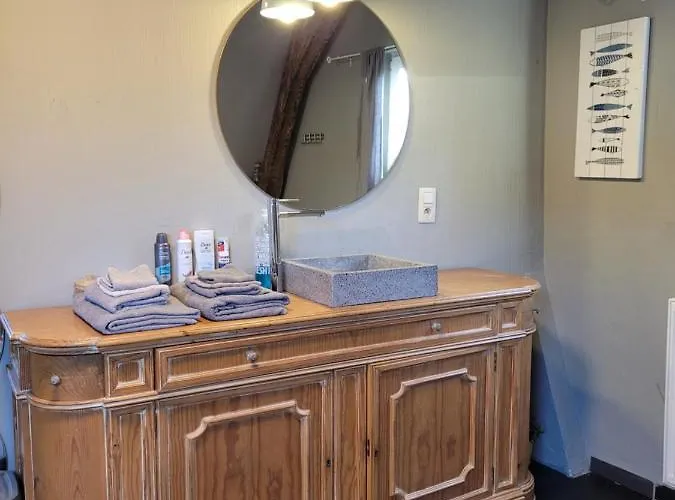 Escale D'hotes Au Coeur Du Vieux Entre Namur Et Dinant Profondeville