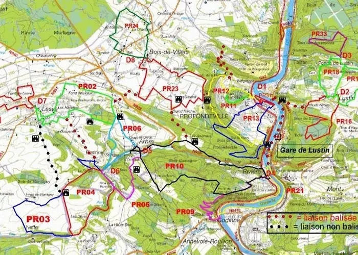 Escale D'hotes Au Coeur Du Vieux Entre Namur Et Dinant Nocleg ze śniadaniem 4*