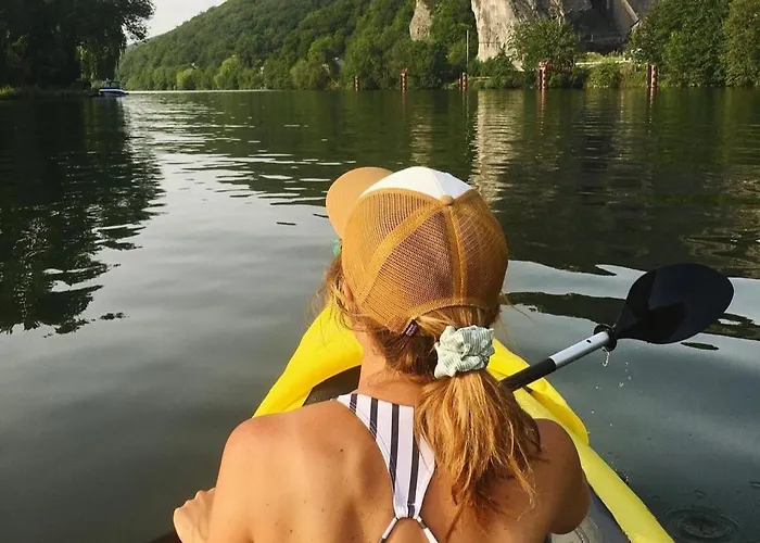 Escale D'hotes Au Coeur Du Vieux Entre Namur Et Dinant Nocleg ze śniadaniem 4*